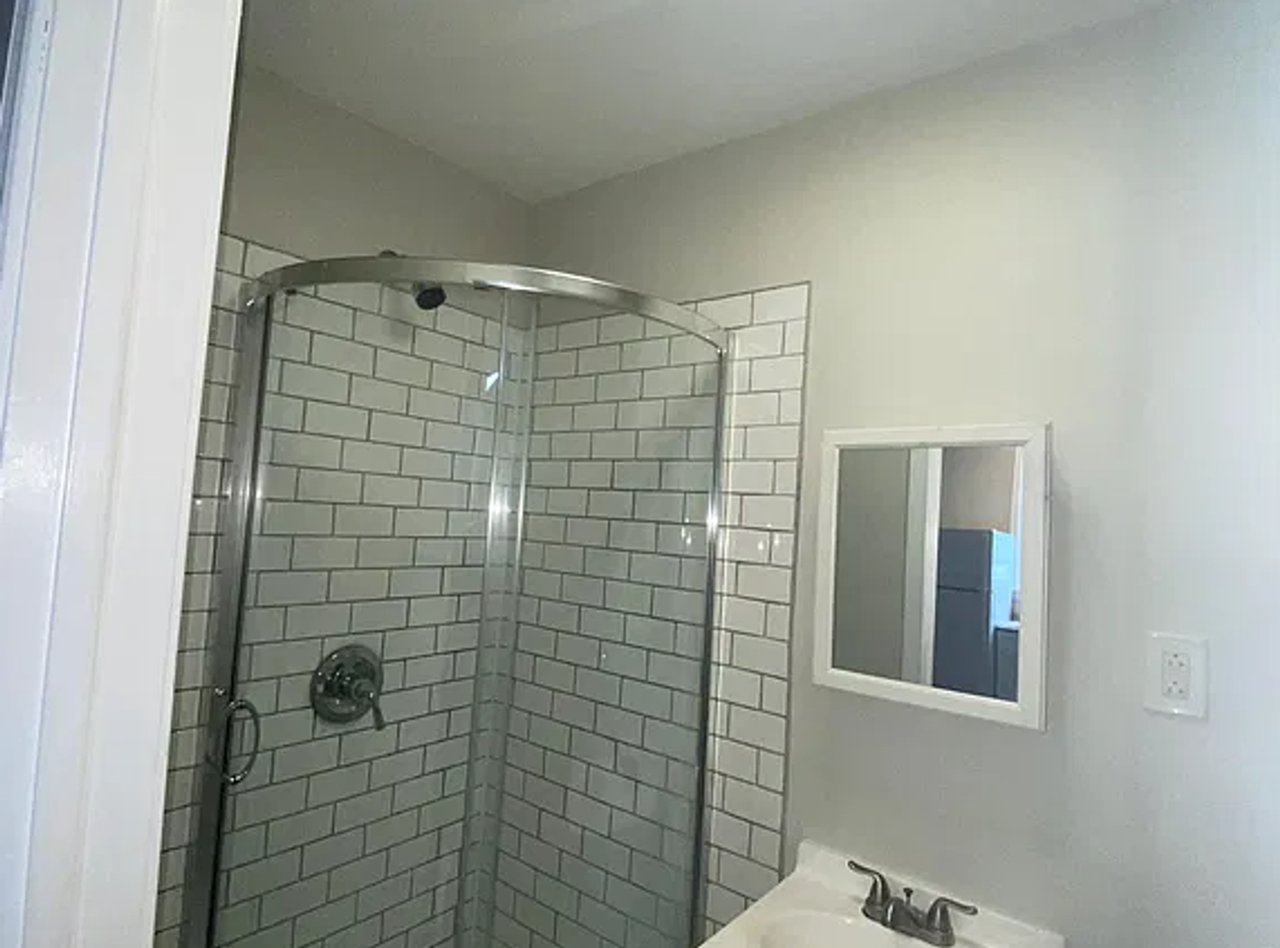 1464 N 52nd St - Photo 5 of 6