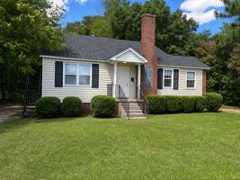 featured image of 2015 Holt Dr