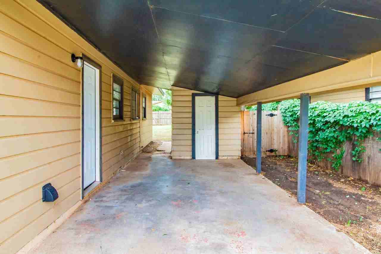 5105 39th St - Photo 3 of 18