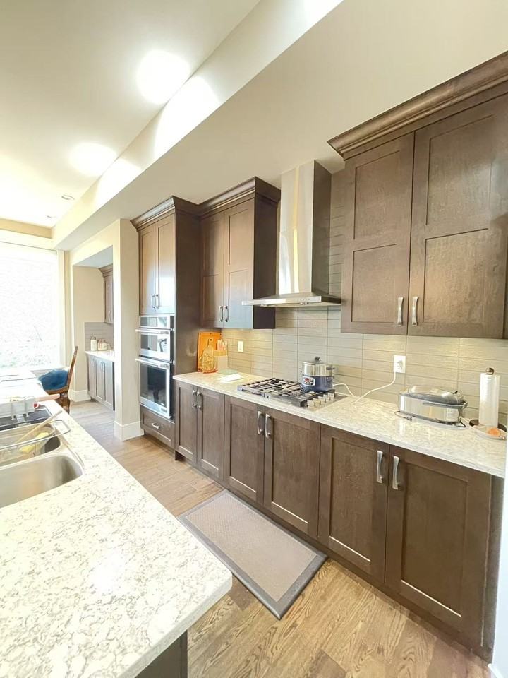 3000 Helc Place - Photo 3 of 24