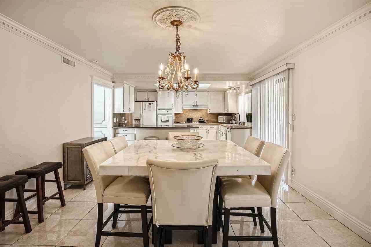 Baltic Cir - Photo 4 of 16