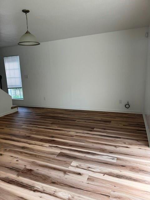 3708 Saratoga Dr - Photo 4 of 14