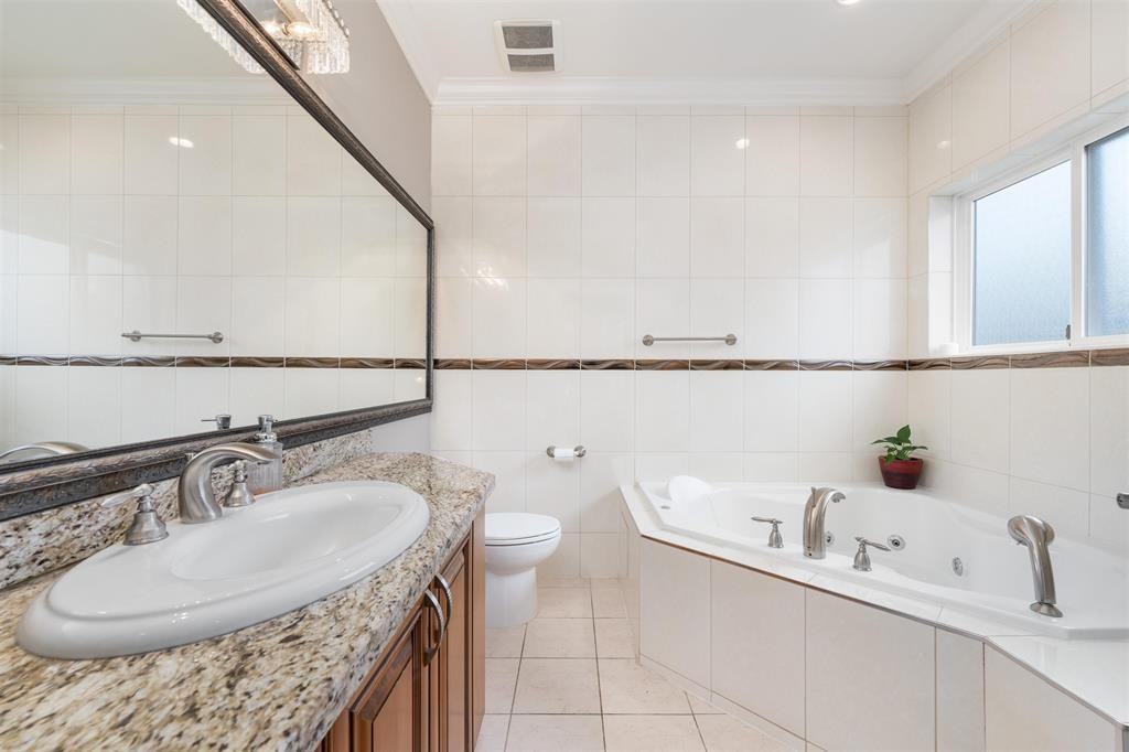 37979 Third Avenue - Photo 7 of 30