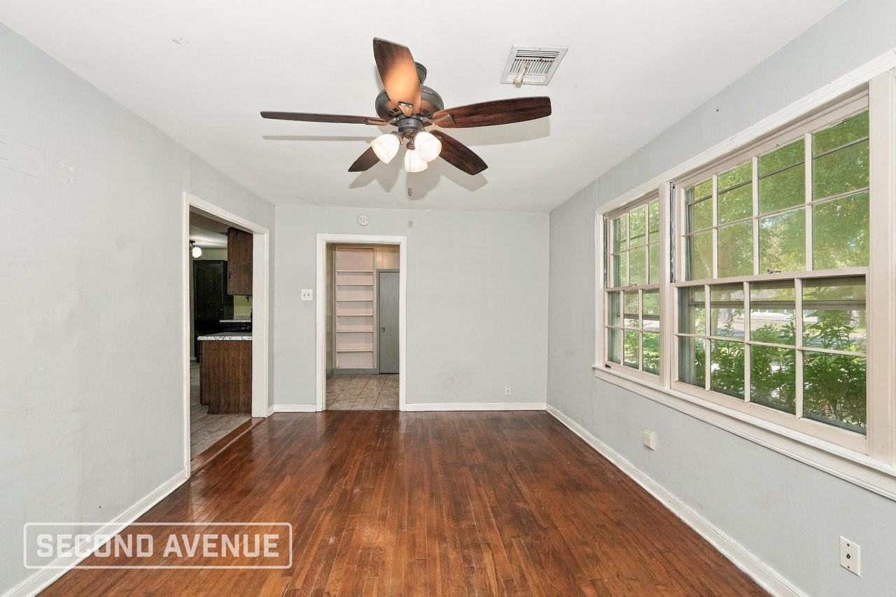 1905 Little St - Photo 5 of 18