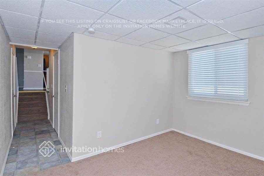 1441 S Cathay St - Photo 6 of 18
