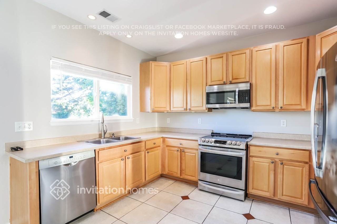 4223 Miners Candle Pl - Photo 4 of 16