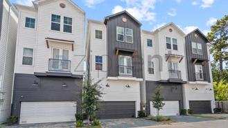 2806 Versailles Oak Ln - Photo 1 of 1