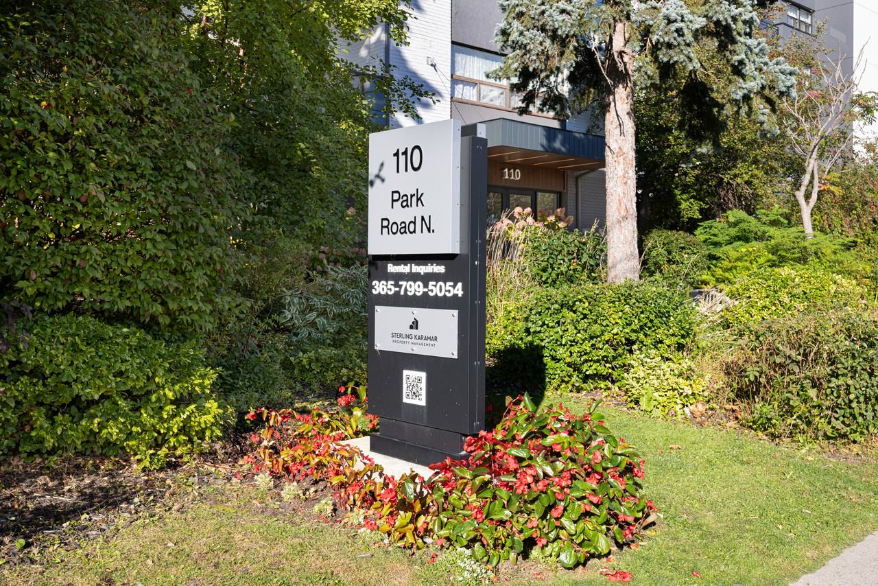 110 Park Road North - Photo 5 of 17