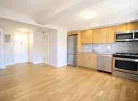 752 W End Ave #14D - Photo 1 of 1