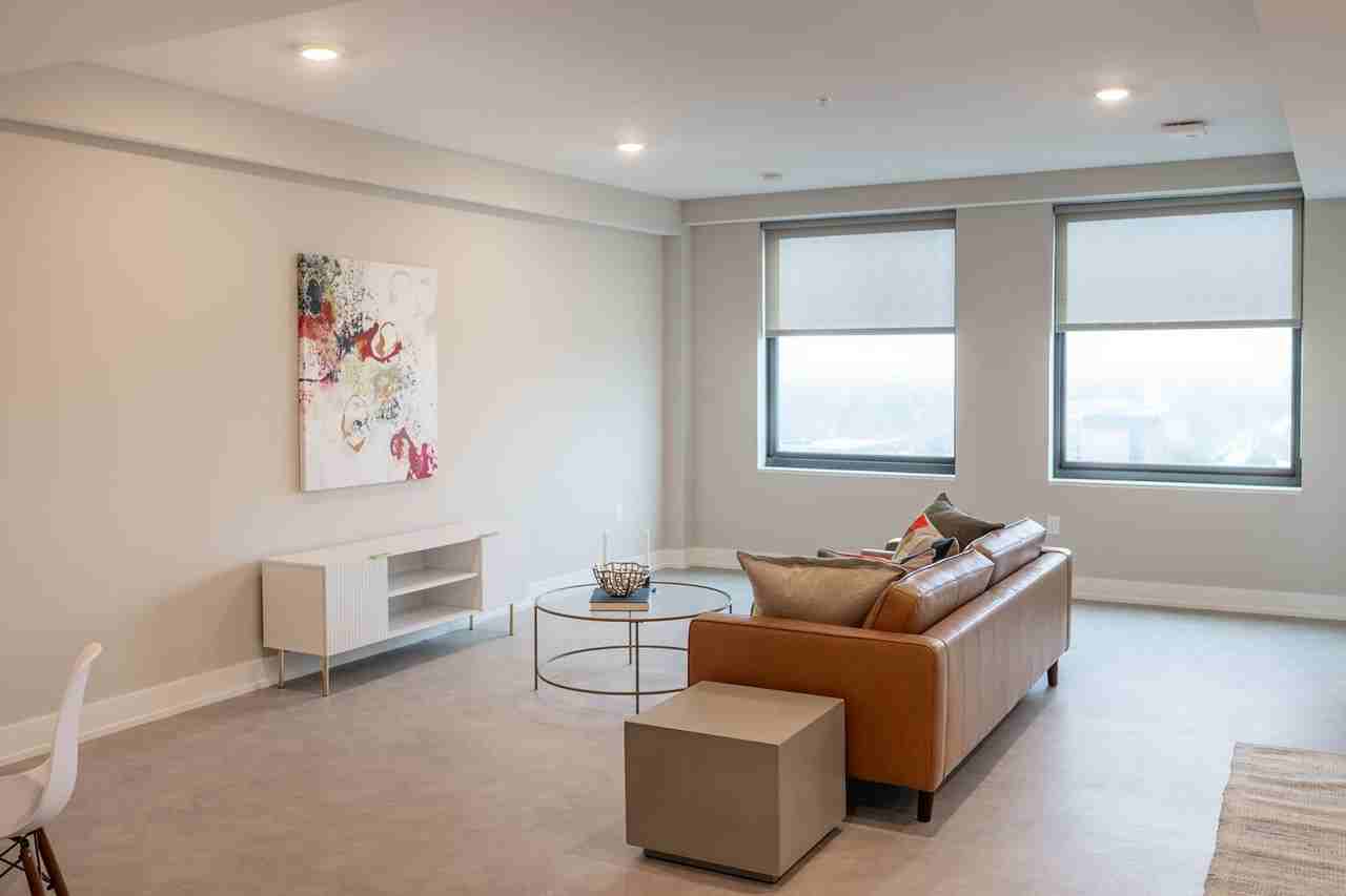 The Residences at Zuelke – Downtown Appleton Living - Photo 4 of 50