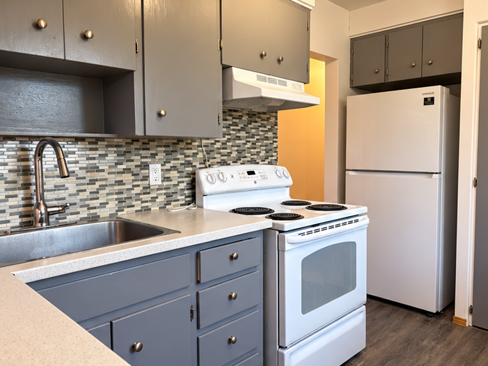 3221 19 Ave Se - Photo 5 of 16