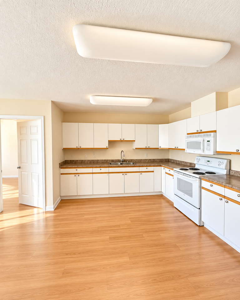 2904 Hopkins Rd - Photo 2 of 9