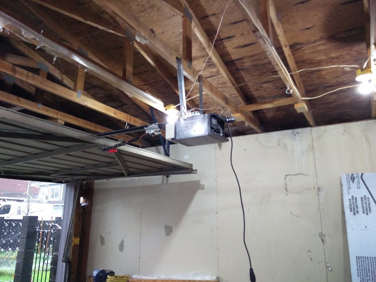2161 Prairie Ave - Photo 2 of 8