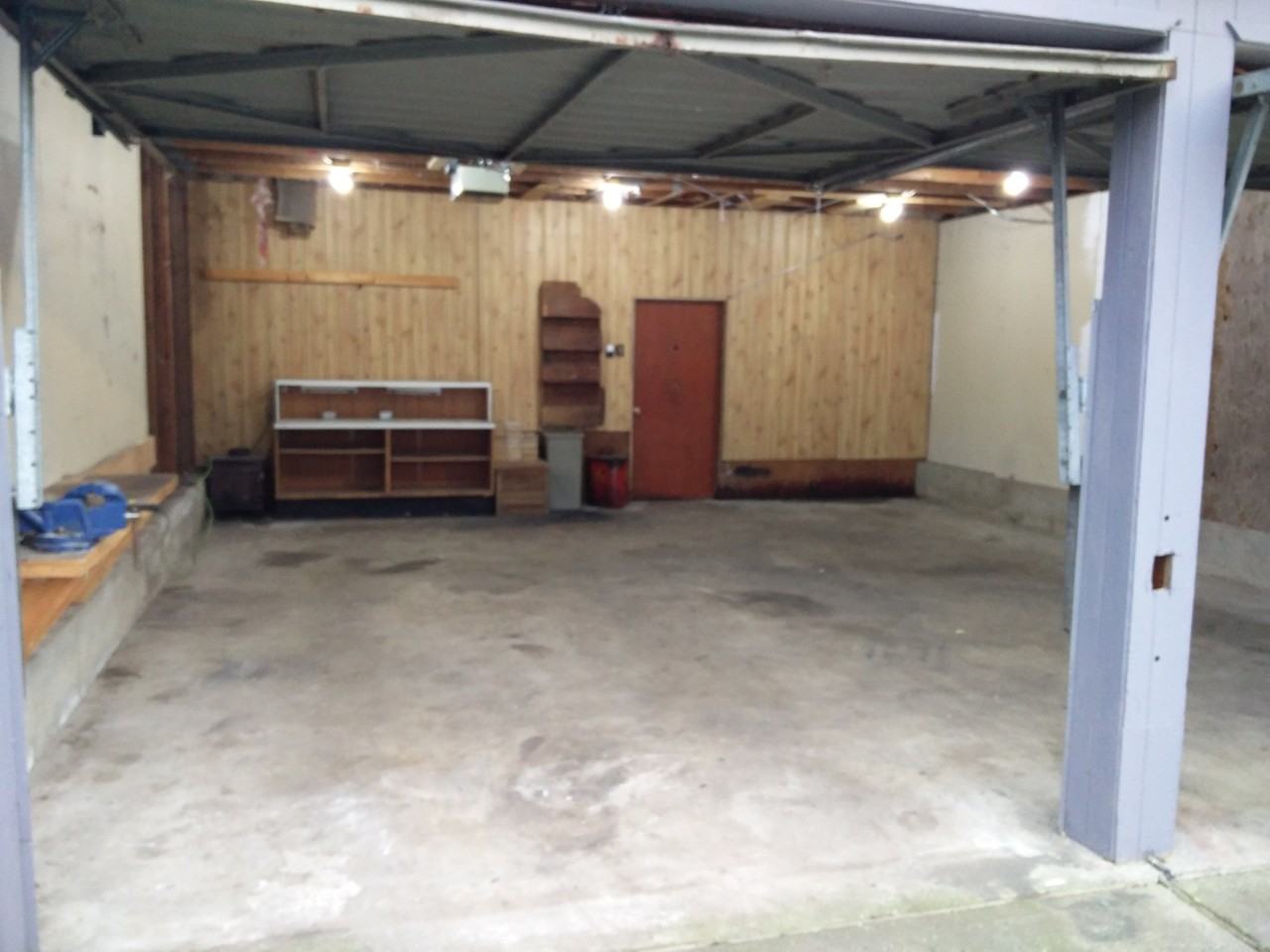 2161 Prairie Ave - Photo 4 of 8