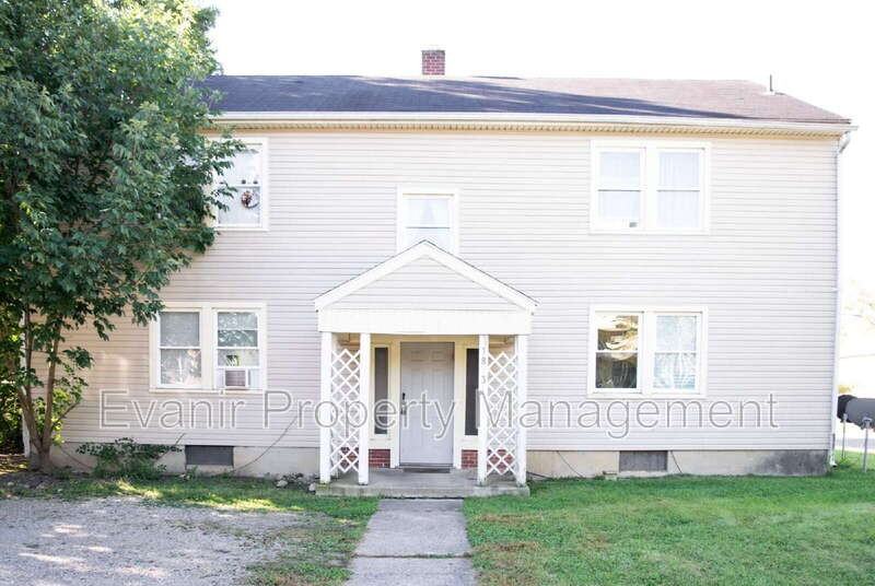 1813 E High St #A - Photo 2 of 18