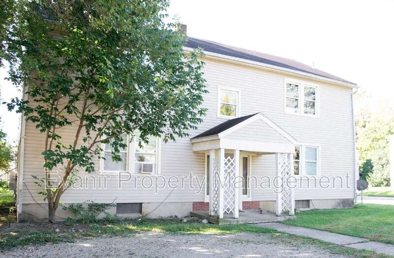 1813 E High St #A - Photo 3 of 18