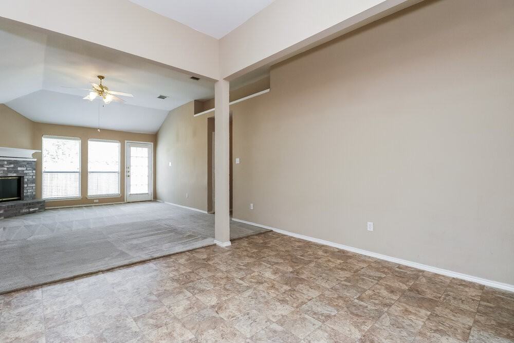 5108 Valley Village Dr - Photo 3 of 16