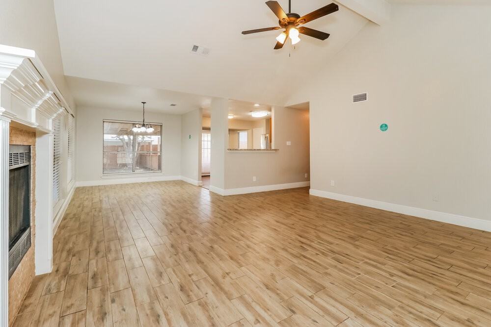 4902 Garden Grove Rd - Photo 5 of 17