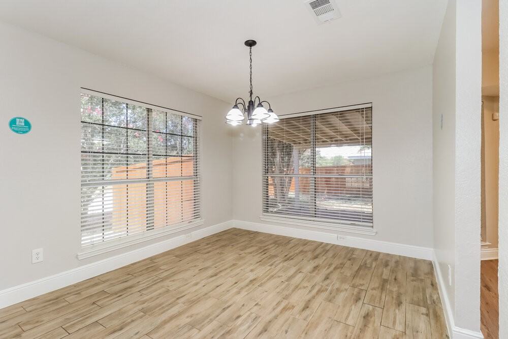 4902 Garden Grove Rd - Photo 6 of 17