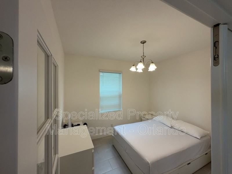 7914 Syracuse Dr - Photo 2 of 15