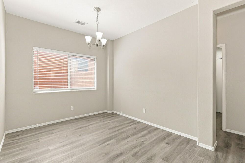 4005 E Ironhorse Rd - Photo 5 of 17