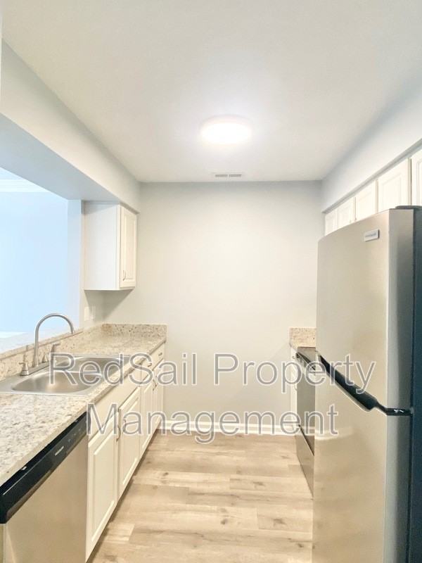 305 Settlement Dr - Photo 5 of 16