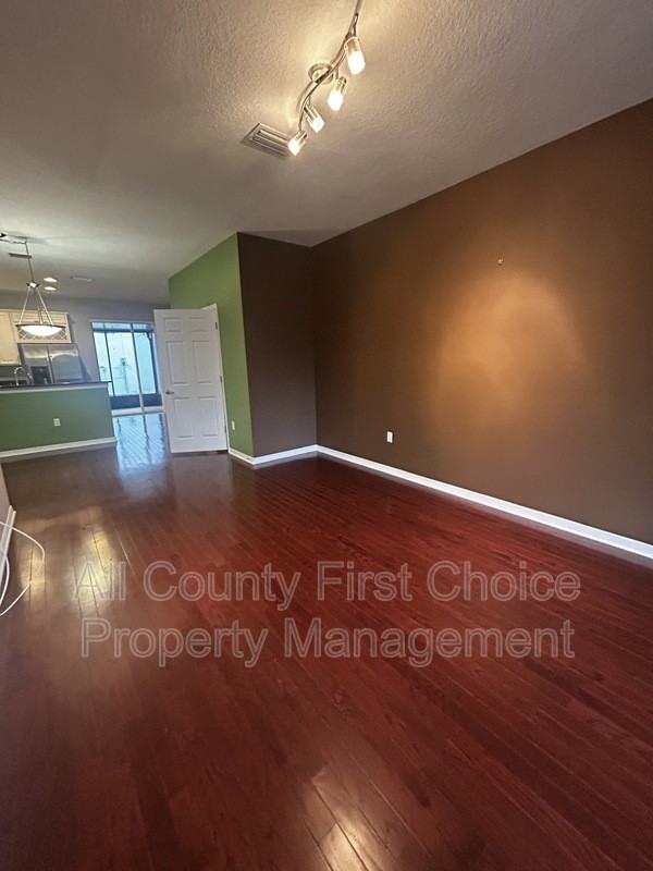 4711 67th Ave N - Photo 2 of 17