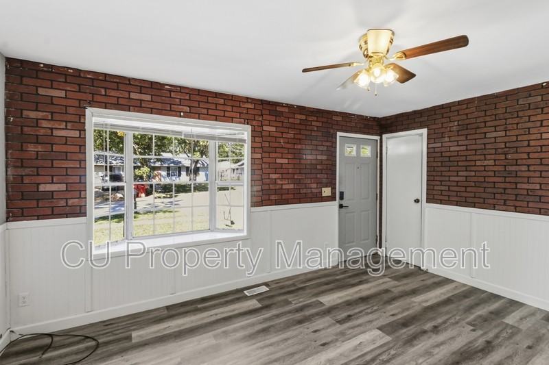 3303 Kimberly Dr - Photo 5 of 22