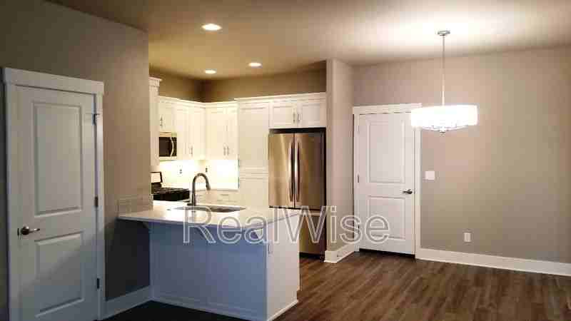 4332 Sw Canal Blvd - Photo 4 of 28