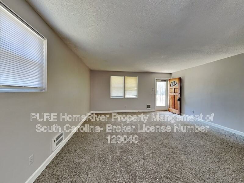 27 Neal St - Photo 2 of 20