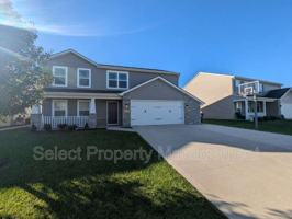 featured image of 4835 Redwall Rim Passageway