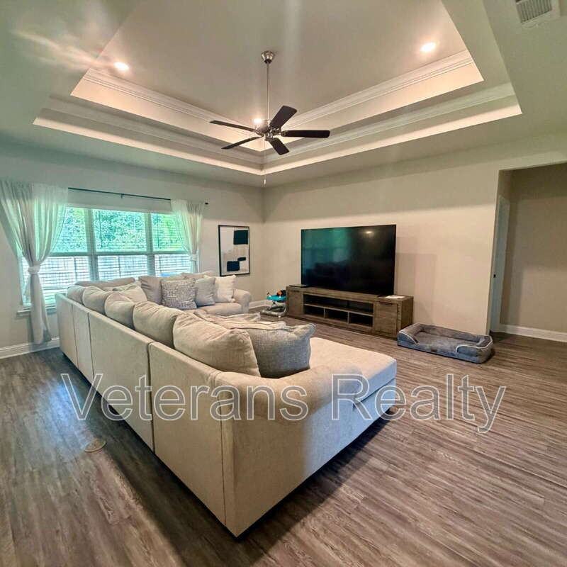 10637 Sweet Bay Dr - Photo 3 of 17