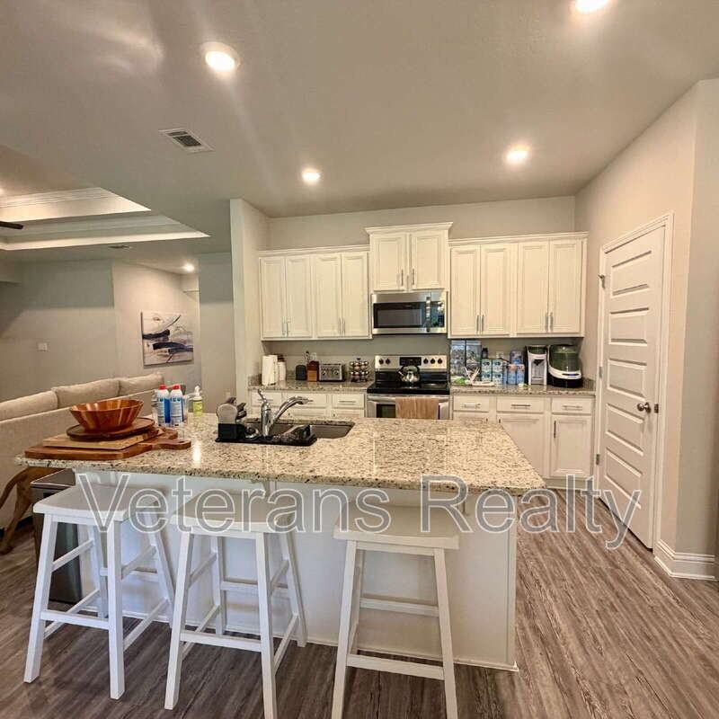 10637 Sweet Bay Dr - Photo 4 of 17