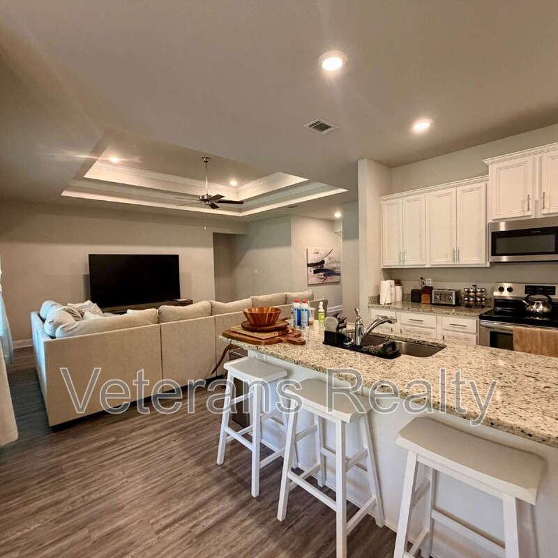 10637 Sweet Bay Dr - Photo 5 of 17