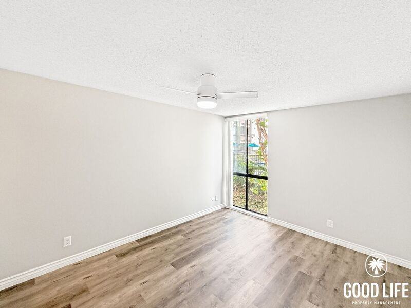 6930 Hyde Park Dr #106 - Photo 6 of 27