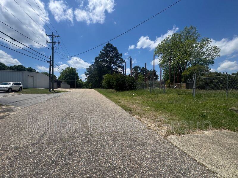 Lot #2S1stST - Photo 5 of 7