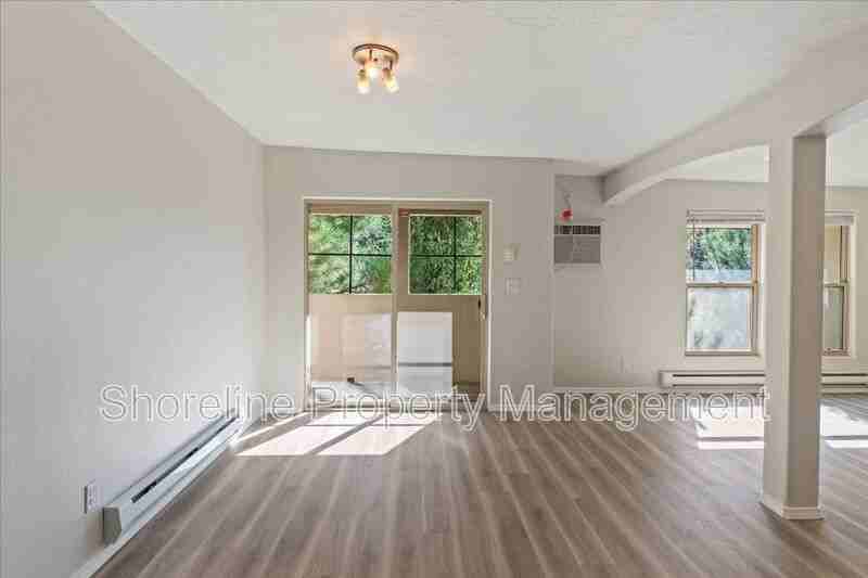 2607 W Lancaster Drive #103 - Photo 2 of 37