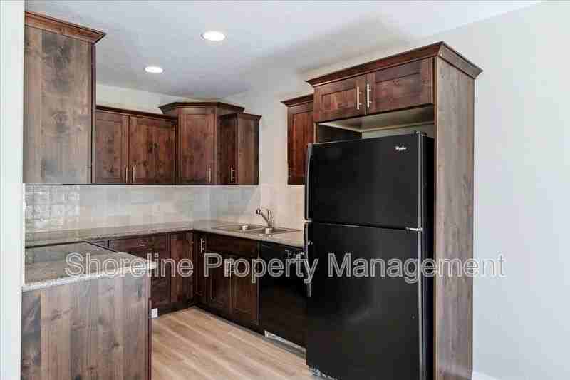 2607 W Lancaster Drive #103 - Photo 4 of 37