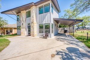 featured image of 847 Pecan Ln