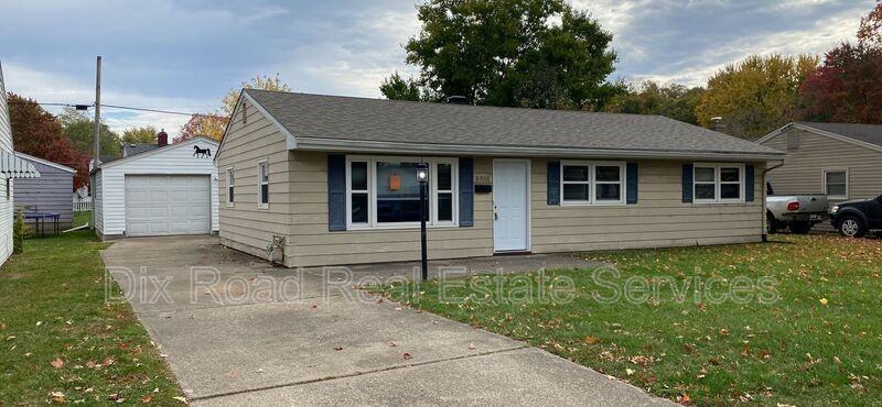 2836 Shartle St - Photo 6 of 36