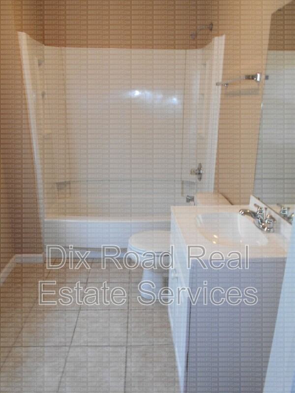 1404 Western Ave - Photo 7 of 11