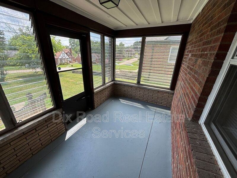 3330 Van Zandt Dr - Photo 5 of 21
