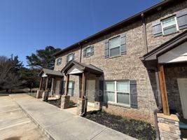 featured image of 860 S Harkness St