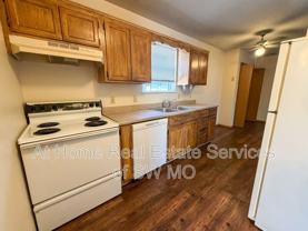 3355 E Southern Hills Blvd - Photo 1 of 1