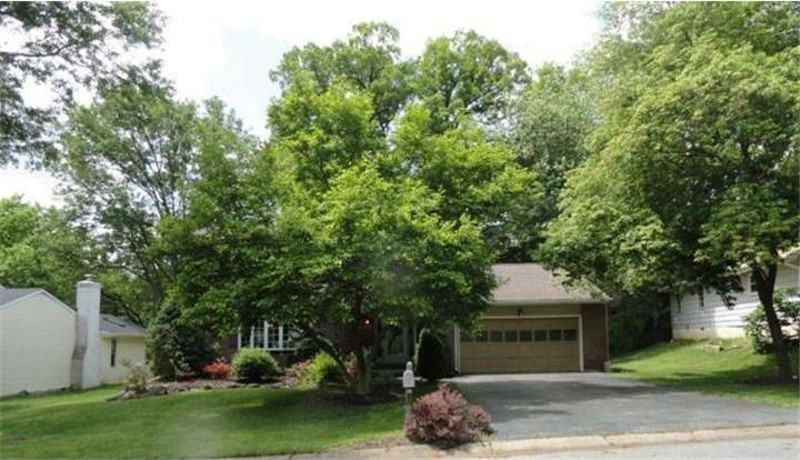 2619 Majestic Dr - Photo 4 of 26