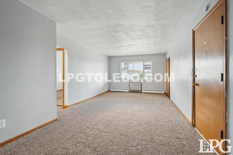 3330 Arlington Ave #5 - Photo 4 of 20