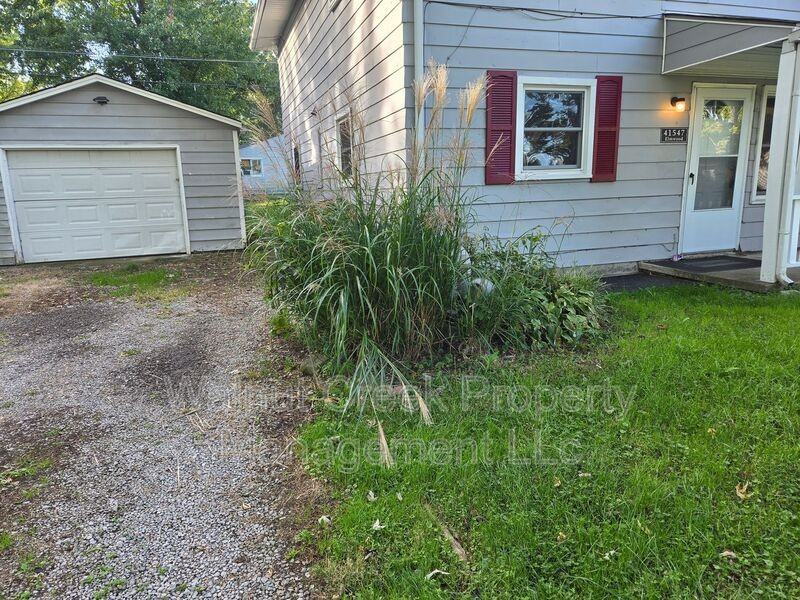 41547 Elmwood St #UP - Photo 5 of 50