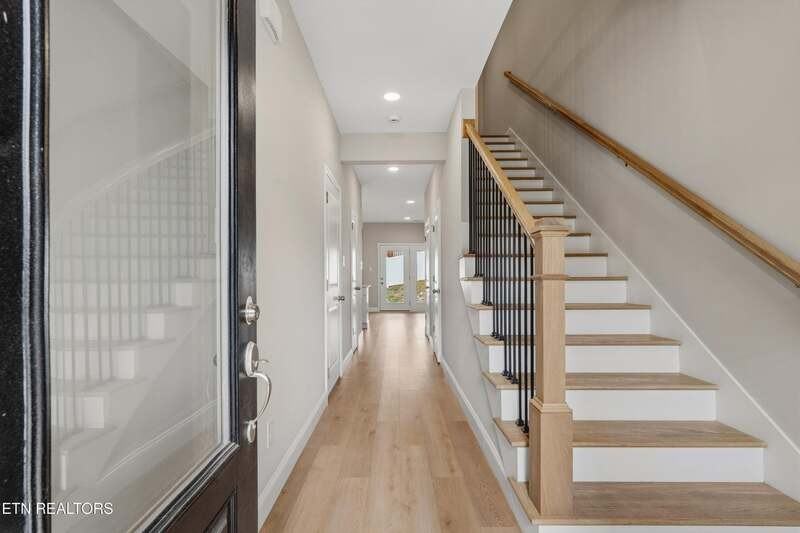 7106 Dulaney Way - Photo 2 of 10