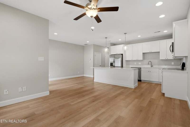 7106 Dulaney Way - Photo 3 of 10