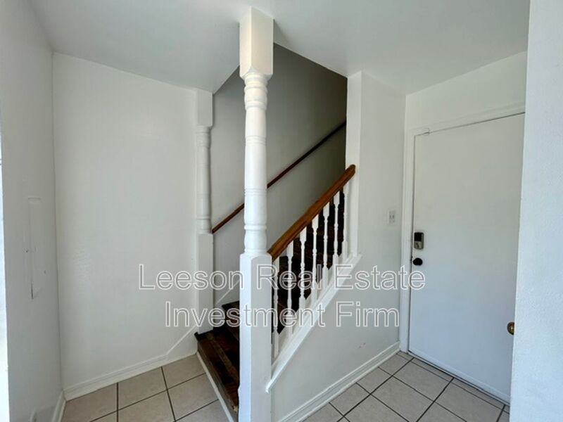 2500 Centenary Blvd #10 - Photo 3 of 25